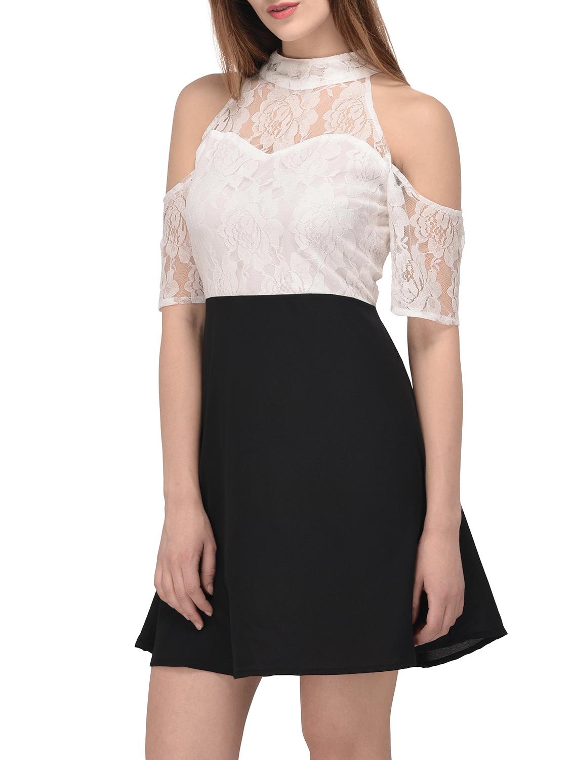 halter neck floral lace flared dress - 14884746 - Zoom Image - 3
