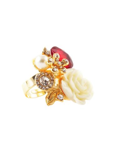 red metal jewellery - 14887994 - Very Small Image - 1