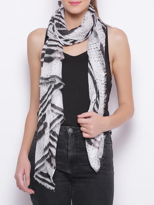 white viscose scarf - 14892136 - Very Small Image - 1