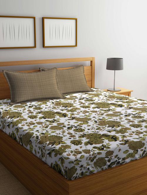 Green Cotton 160 TC Double Bedsheet With 2 Pillow Covers - 14898853 - Very Small Image - 1