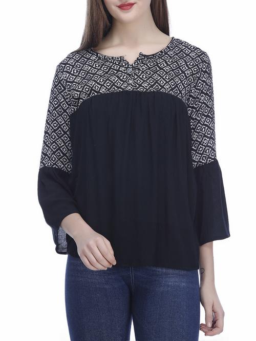 black chiffon printed top - 14901377 - Very Small Image - 1