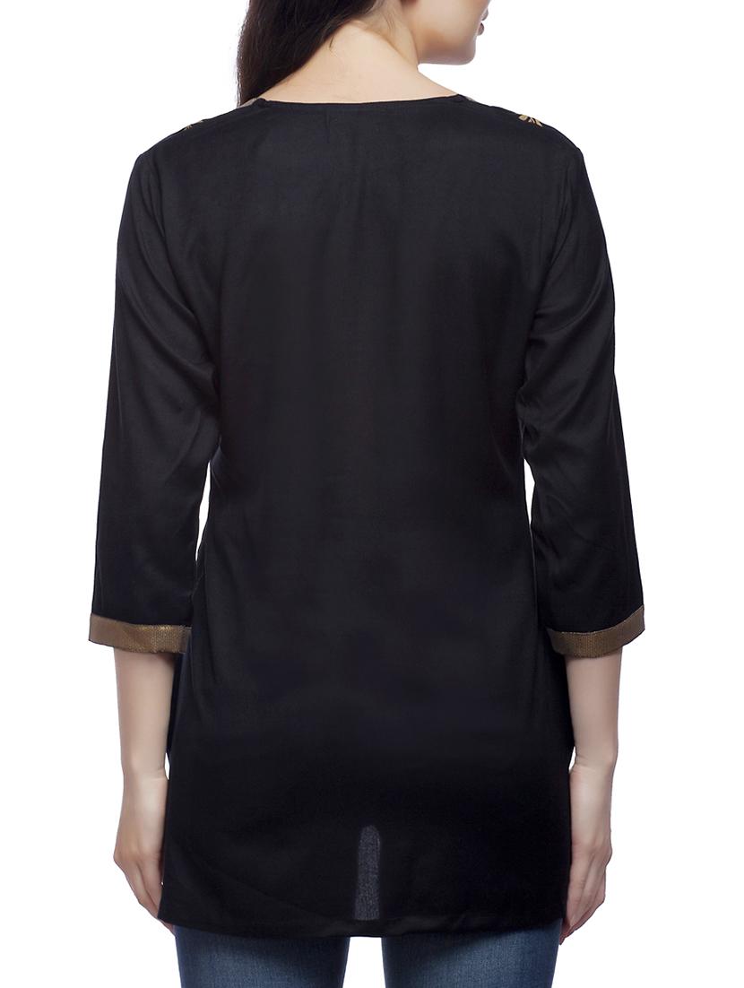 black viscose straight kurti - 14904079 - Zoom Image - 3
