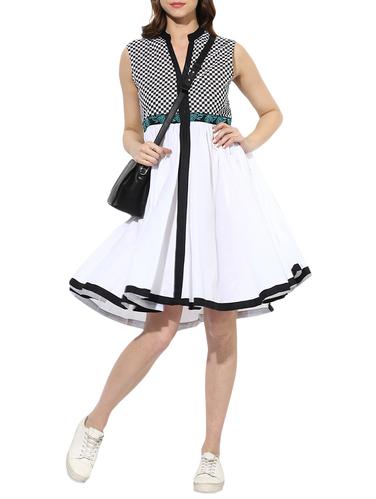 White printed fit and flare dress - 14904861 - Very Small Image - 1