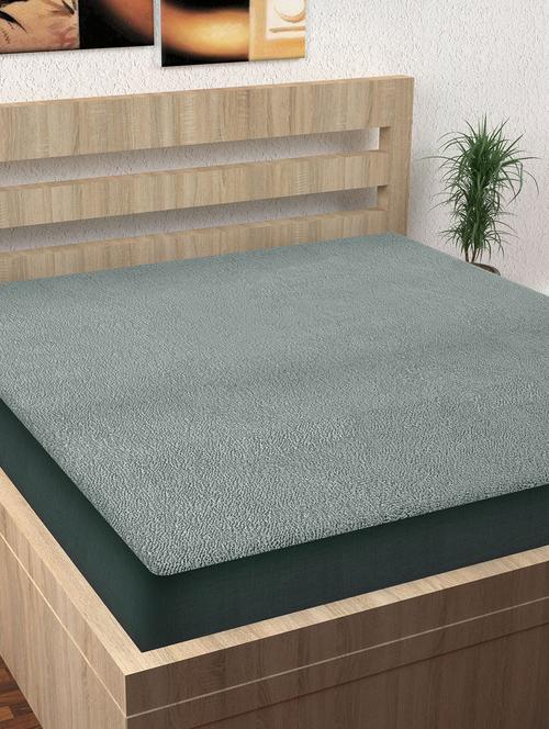Terry 100% Waterproof and Dustproof Premium Single Size Mattress Protector(78" X 36") - 14907978 - Standard Image - 1