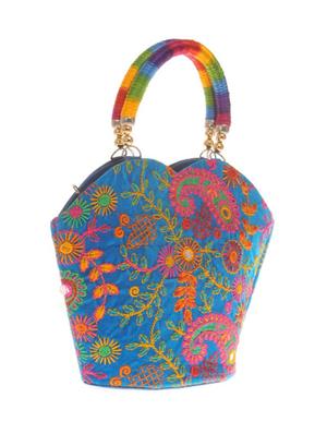 multi colored cotton polyester blend regular handbag - 14909775 - Standard Image - 4