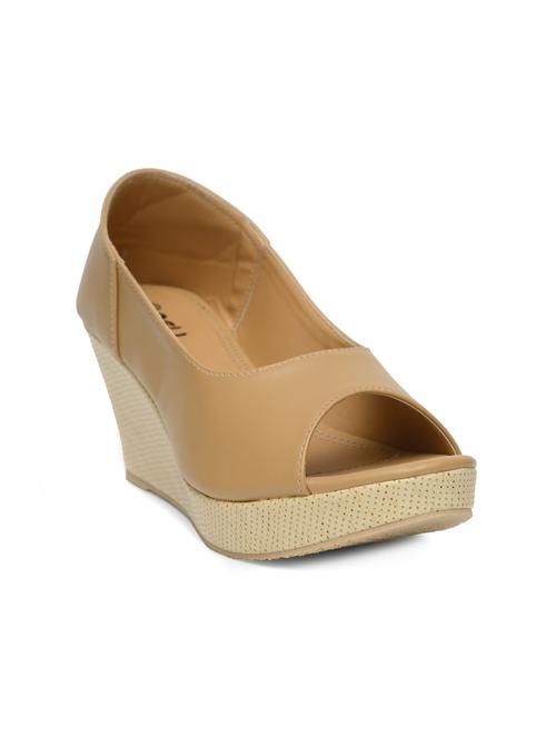 Nell women Beige footwear - 14910364 - Standard Image - 1