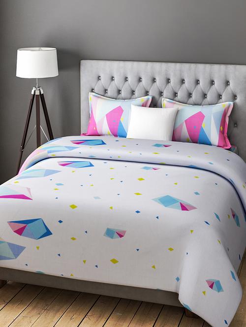 COTTON DOUBLE BEDSHEET WITH 2 PILLOW COVERS - 14916163 - Standard Image - 1