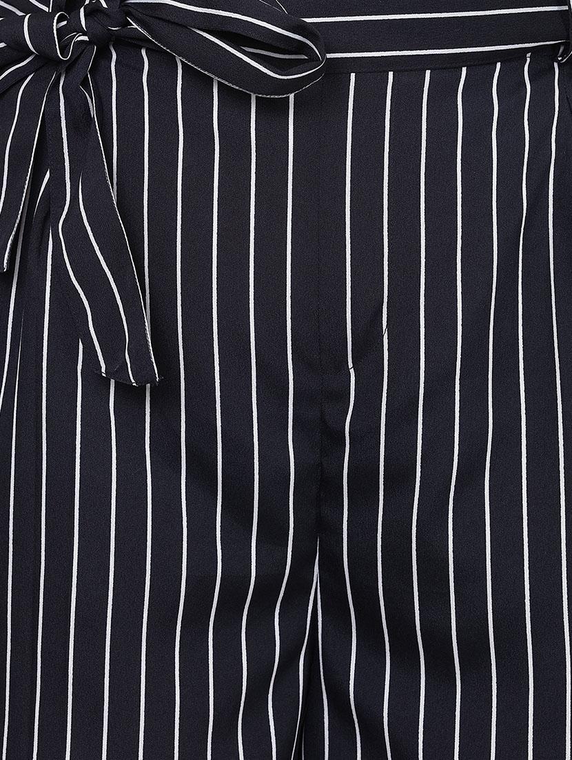 bow-tie frill waist pleated shorts - 14923824 - Zoom Image - 4