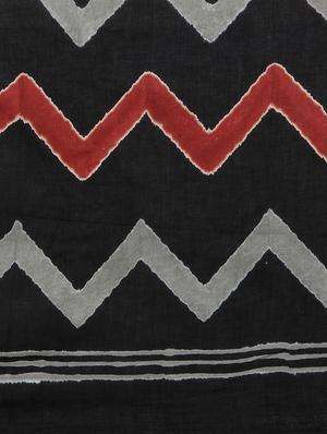 chevron block printed saree with blouse - 14935771 - Standard Image - 4