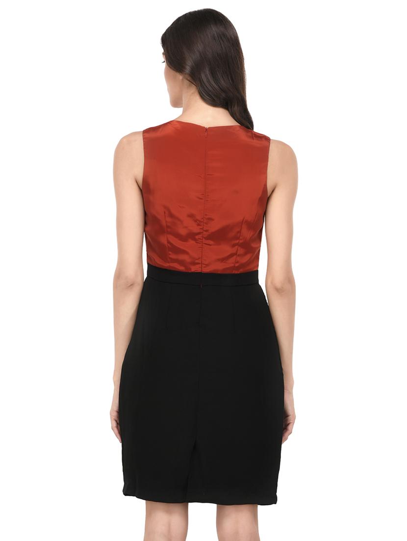 black sheath dress - 14942099 - Zoom Image - 3