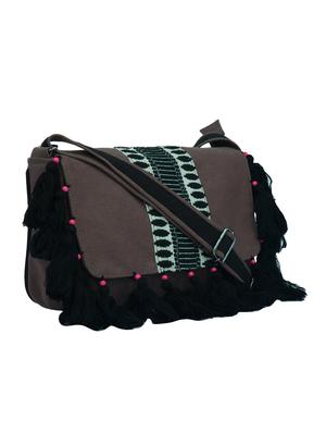 grey canvas regular sling bag - 14948083 - Standard Image - 4