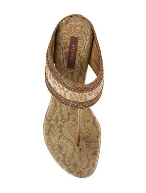 gold one toe sandal - 14949385 - Standard Image - 4