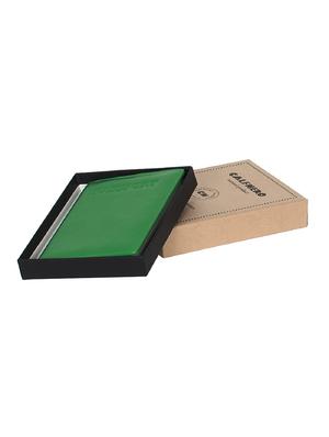 green leather wallet - 14973794 - Standard Image - 4