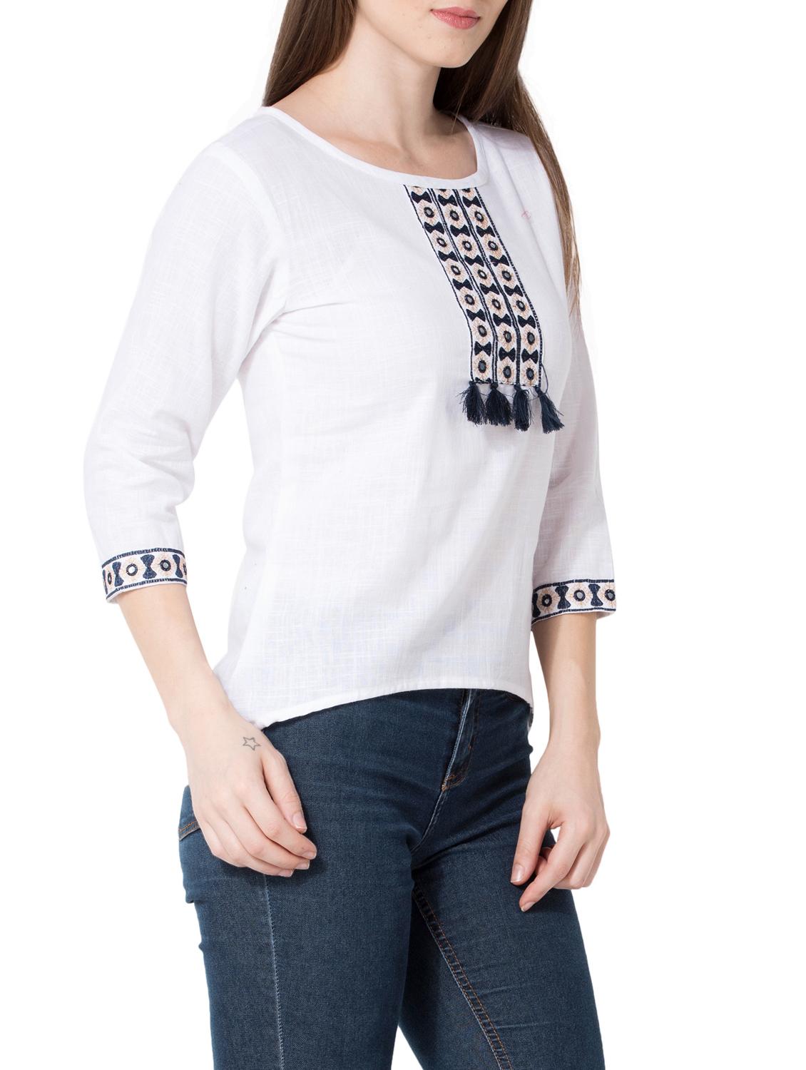 round neck embroidered top - 14984520 - Zoom Image - 2