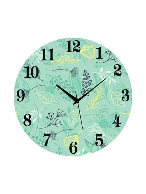 round shape analog wall clock - 14985343 - Standard Image - 1