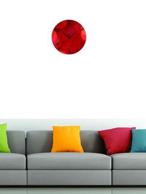 round shape analog wall clock - 14985405 - Standard Image - 2