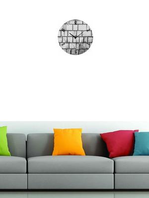 round shape analog wall clock - 14985509 - Standard Image - 2