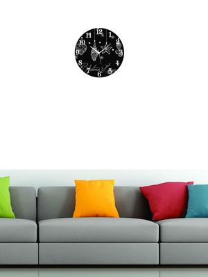 round shape analog wall clock - 14985575 - Standard Image - 2