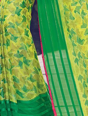 green silk printed saree with blouse - 14986554 - Standard Image - 2