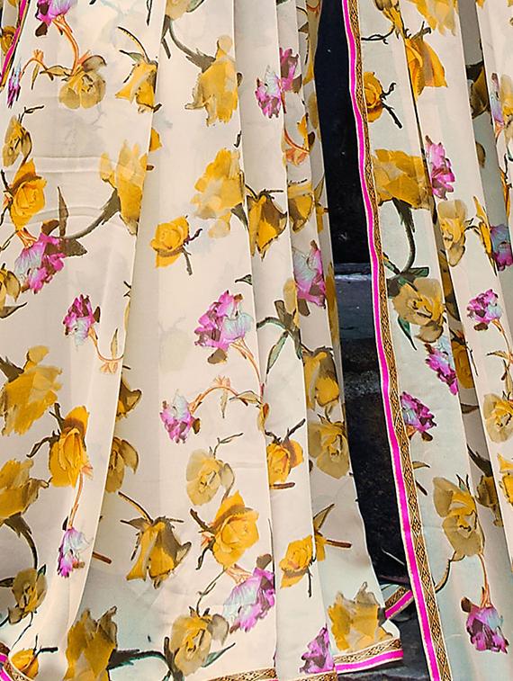 cream georgette printed saree with blouse - 14986646 - Zoom Image - 2