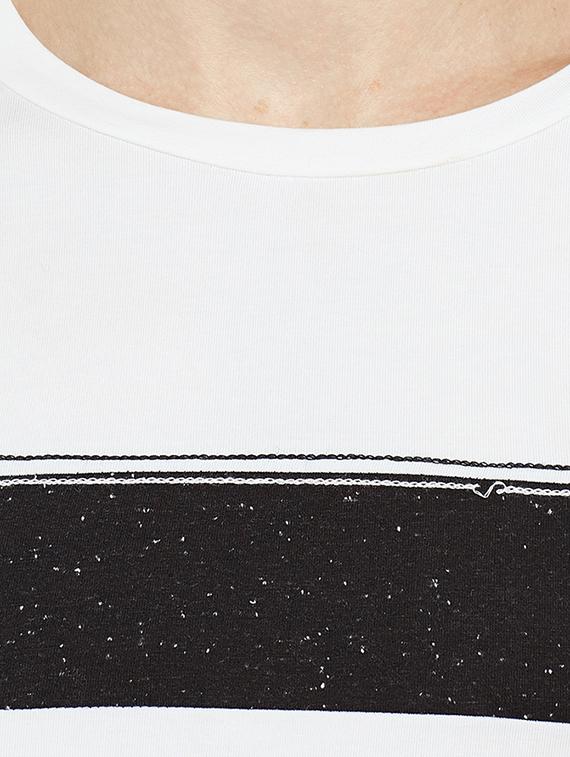 black cotton color block t-shirt - 14986838 - Zoom Image - 4