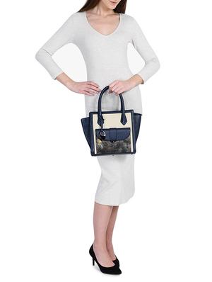 blue leather regular handbag - 14989825 - Standard Image - 5
