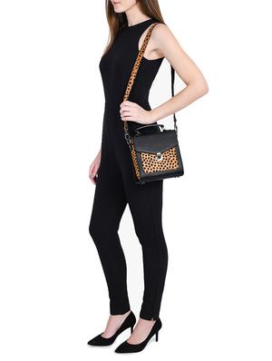 black leather regular sling bag - 14989833 - Standard Image - 5