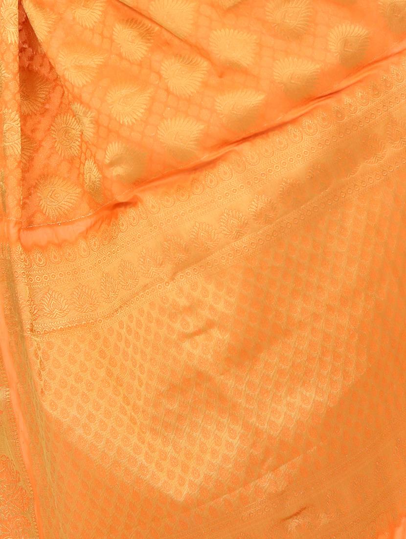 peach silk woven saree with blouse - 15005510 - Zoom Image - 3