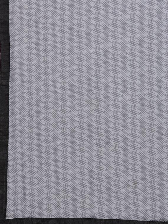 grey printed saree with blouse - 15009036 - Zoom Image - 5