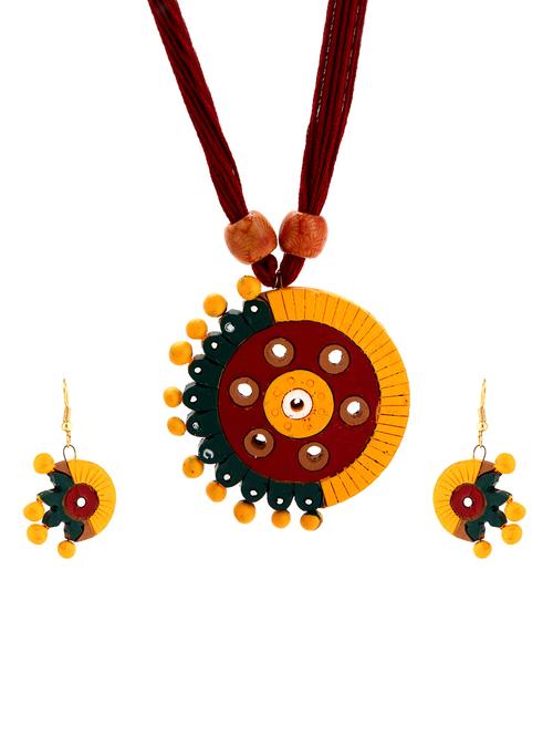 multi wood necklaces and earring - 15009797 - Standard Image - 1