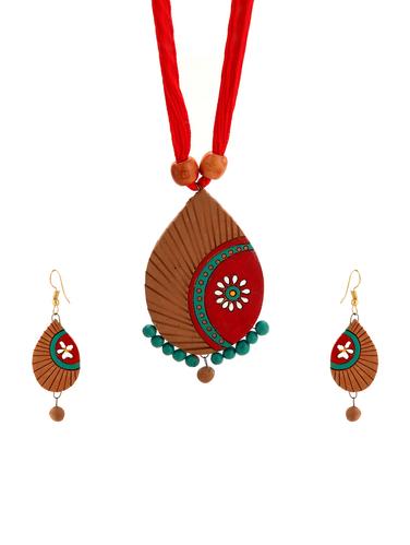orange none necklaces and earring - 15009808 - Very Small Image - 1