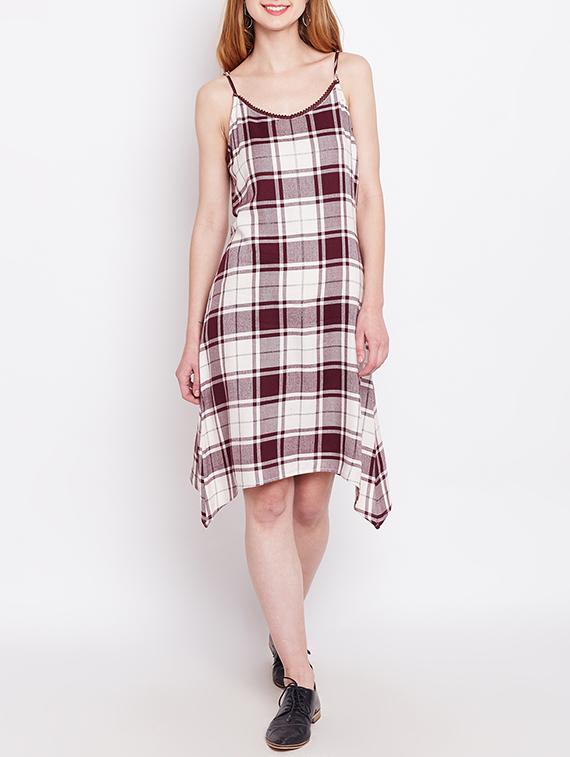 maroon checkered asymmetric dress - 15011412 - Zoom Image - 1