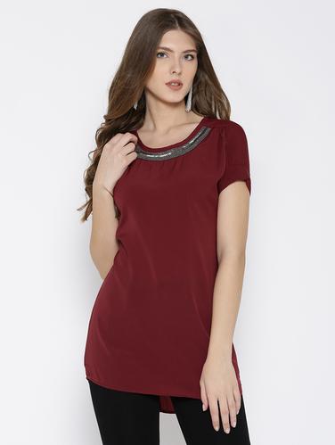 maroon solid embellished top - 15016513 - Very Small Image - 1