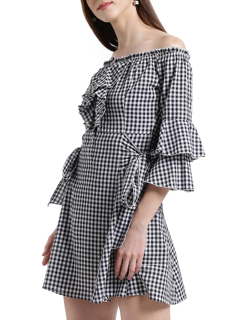 black cotton checkered off-shoulder dress - 15019194 - Zoom Image - 3