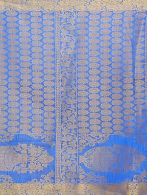 blue art silk kanjivaram saree with blouse - 15019293 - Standard Image - 4