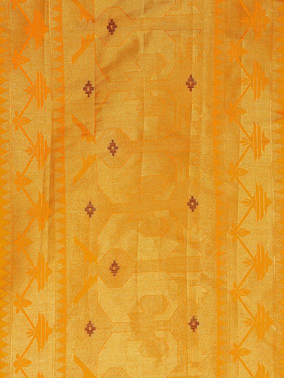 gold zari pallu patola saree with blouse - 15019342 - Zoom Image - 4
