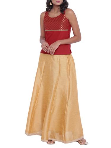 Red skirt top set - 15020345 - Very Small Image - 1