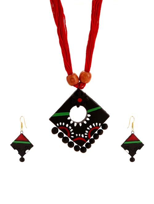 multi wood necklaces and earring - 15020916 - Standard Image - 1