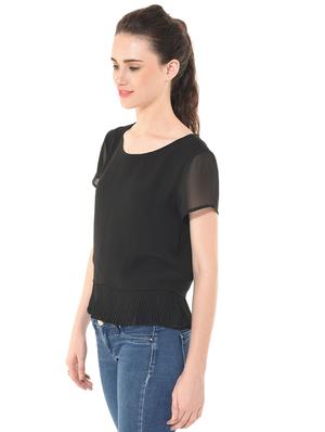 pleated hem keyhole back top - 15029771 - Standard Image - 2