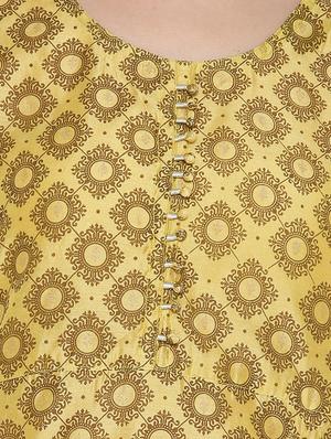 yellow cotton high slit kurta - 15030365 - Standard Image - 4