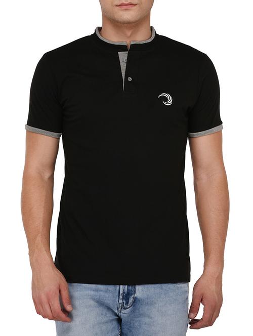 black solid t-shirt - 15030773 - Very Small Image - 1