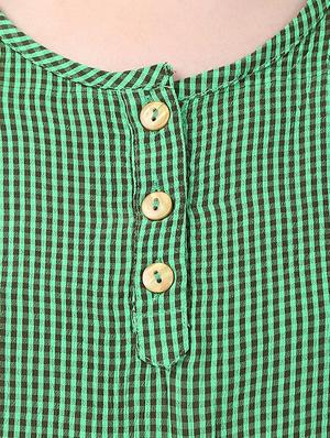 green viscose checkered top - 15030791 - Standard Image - 4
