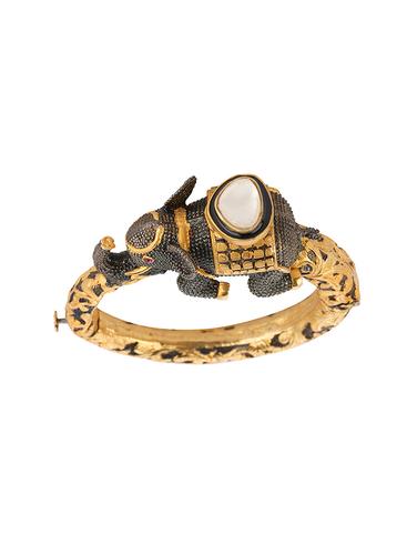 gold metal bracelet - 15031217 - Very Small Image - 1