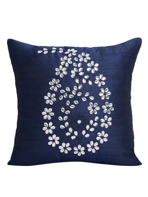 set of 2 embellished cushion covers - 15033699 - Standard Image - 2