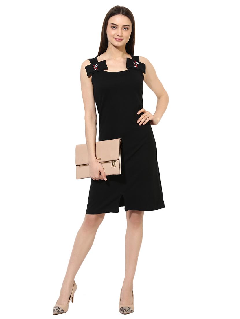 embroidered patch a-line dress - 15036100 - Zoom Image - 4