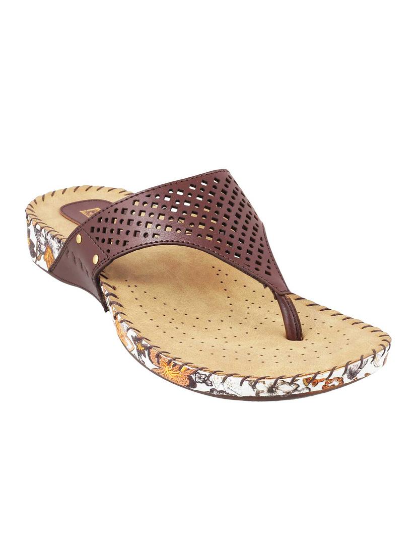 brown toe separator sandal - 15040864 - Zoom Image - 1