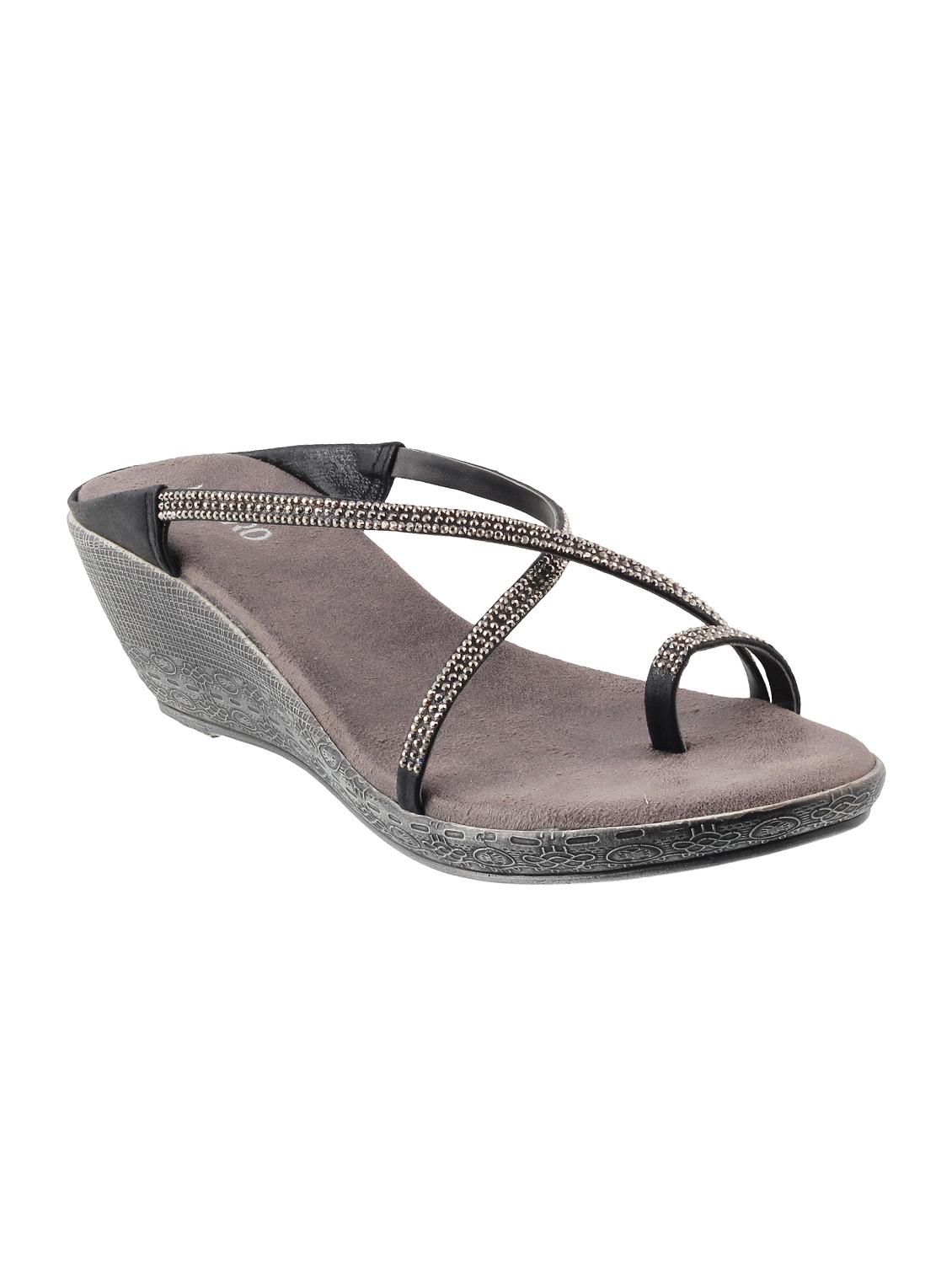black one toe wedge - 15041102 - Zoom Image - 1