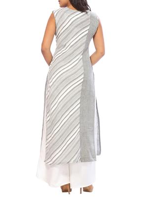 grey cotton straight kurta - 15042299 - Standard Image - 3