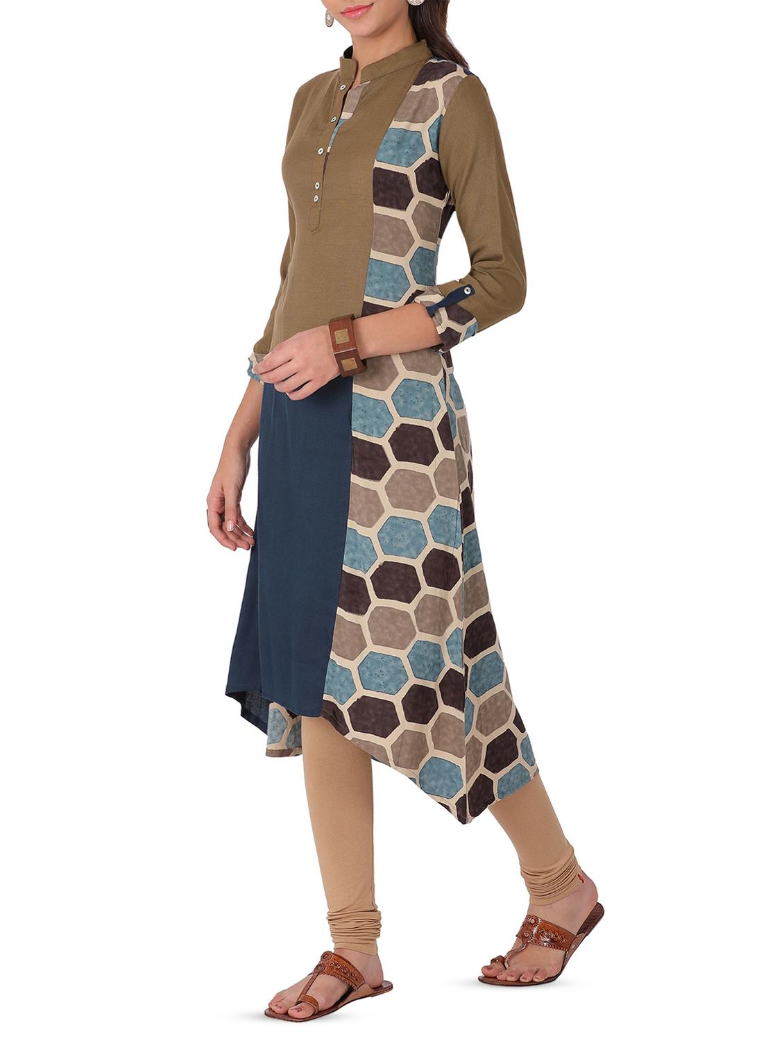 brown viscose highlow kurta - 15048741 - Zoom Image - 2