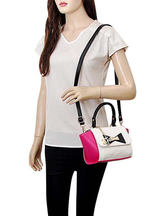 white leatherette messenger handbag - 15055892 - Zoom Image - 5